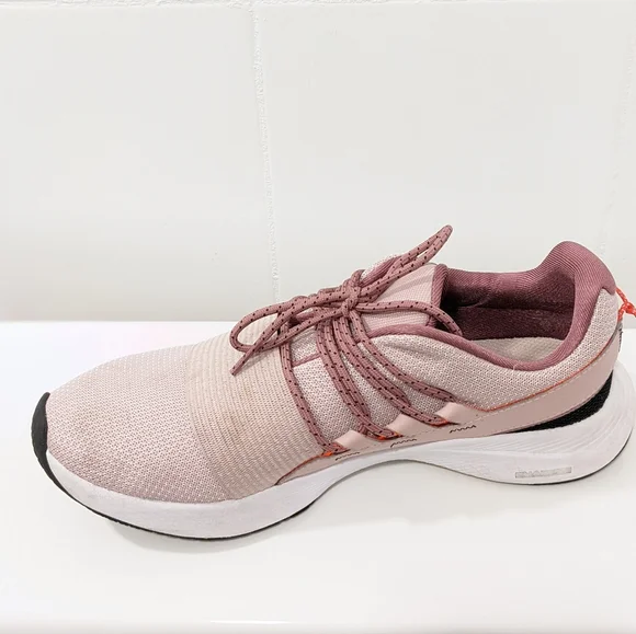 Under armour charged breathe bliss sneakers. - Picture 5 of 16